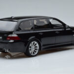 BMW M5 E61 Touring Zwart Otto 1:18 - image 2 of 6
