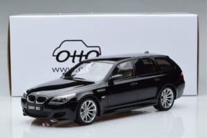 BMW M5 E61 Touring Zwart Otto 1:18 OT1020 Hars — afbeelding 6 van 6