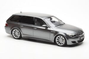 BMW M5 E61 Touring Grijs Otto 1:18 OT189 Hars — afbeelding 4 van 6