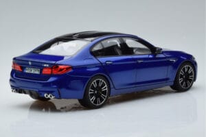 BMW M5 F90 Marina Bay Blauw Norev 1:18 80432454783 Metaal — afbeelding 3 van 7