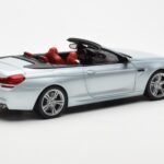 BMW M6 F12 Cabriolet Silverstone Zilver II Paragon 1:18 - image 3 of 8