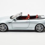 BMW M6 F12 Cabriolet Silverstone Zilver II Paragon 1:18 - image 4 of 8