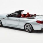 BMW M6 F12 Cabriolet Silverstone Zilver II Paragon 1:18 - image 7 of 8