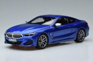 BMW M850i G15 Blauw Metallic Norev 1:18 183286 Metaal