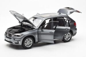 BMW X5 F15 Space Grijs Paragon 1:18 80432318988 Metaal — afbeelding 2 van 8