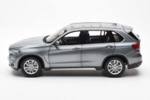 BMW X5 F15 Space Grijs Paragon 1:18 80432318988 Metaal — afbeelding 4 van 8