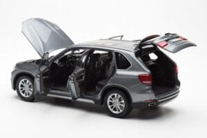 BMW X5 F15 Space Grijs Paragon 1:18 80432318988 Metaal — afbeelding 5 van 8