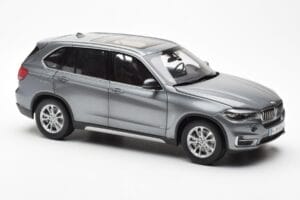 BMW X5 F15 Space Grijs Paragon 1:18 80432318988 Metaal — afbeelding 6 van 8