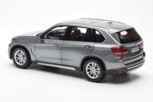 BMW X5 F15 Space Grijs Paragon 1:18 80432318988 Metaal — afbeelding 7 van 8