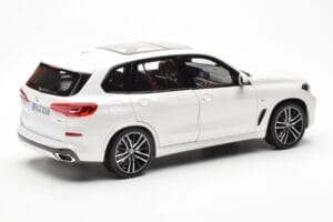 BMW X5 G05 Wit Paragon 1:18 80432450996 Metaal — afbeelding 3 van 8