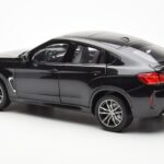BMW X6 M F86 Sapphire Zwart Metallic Norev 1:18 - image 7 of 8