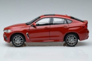 BMW X6M F86 Rood Norev 1:18 183242 Metaal — afbeelding 4 van 7