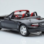 BMW Z3 M E36/7 Roadster Zwart Otto 1:18 - image 4 of 5