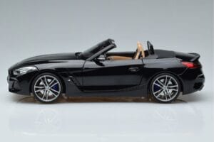 BMW Z4 G29 Zwart Metallic Norev 1:18 183272 Metaal — afbeelding 4 van 7