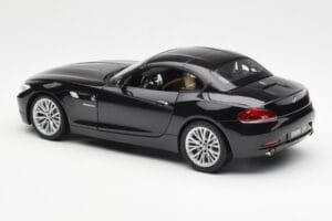 BMW Z4 E89 Spider Zwart Metallic Kyosho 1:18 08771BK Metaal — afbeelding 8 van 9