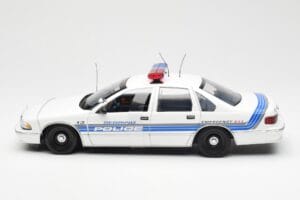 Chevrolet Caprice Sebring Politie UT Models 1:18 21029 Metaal — afbeelding 3 van 6