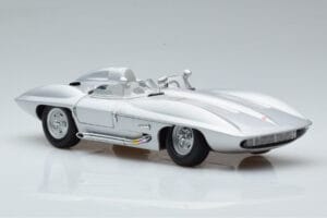 Chevrolet Corvette C1 Stingray Concept AUTOart 1:18 71000 Metaal — afbeelding 6 van 8