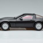 Chevrolet Corvette C4 Zwart AUTOart 1:18 71242 Metaal - image 5 of 8