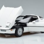 Chevrolet Corvette C4 Wit AUTOart 1:18 71243 Metaal - image 2 of 8
