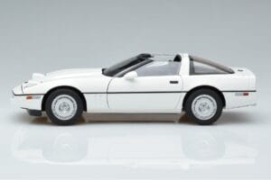 Chevrolet Corvette C4 Wit AUTOart 1:18 71243 Metaal — afbeelding 4 van 8