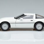 Chevrolet Corvette C4 Wit AUTOart 1:18 71243 Metaal - image 5 of 8