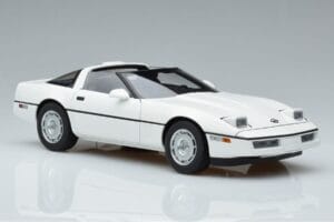 Chevrolet Corvette C4 Wit AUTOart 1:18 71243 Metaal — afbeelding 6 van 8