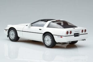 Chevrolet Corvette C4 Wit AUTOart 1:18 71243 Metaal — afbeelding 7 van 8