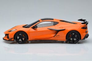 Chevrolet Corvette C8 Z06 Oranje GT Spirit 1:18 GT417 Hars — afbeelding 3 van 6