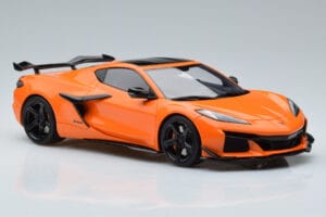 Chevrolet Corvette C8 Z06 Oranje GT Spirit 1:18 GT417 Hars — afbeelding 4 van 6