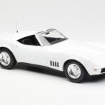 Chevrolet Corvette C3 Cabriolet Can-Am Wit Norev 1:18 - image 4 of 6