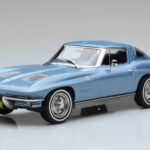 Chevrolet Corvette C2 Sting Ray Blauw Norev 1:18