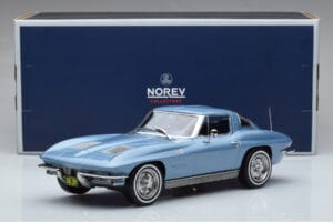 Chevrolet Corvette C2 Sting Ray Blauw Norev 1:18 189050 Metaal — afbeelding 6 van 6