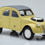 Citroen 2CV Sahara Geel Otto 1:18 - image 4 of 6