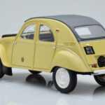 Citroen 2CV Sahara Geel Otto 1:18 - image 5 of 6
