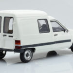 Citroen C15 E Wit Otto 1:18 - image 2 of 6