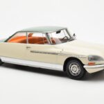Citroen DS 21 Le Leman Cabriolet Ivoor en Groen Norev 1:18 - image 4 of 6