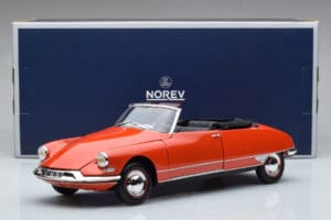 Citroen DS19 Cabriolet Norev 1:18 181599 Metaal — afbeelding 7 van 7