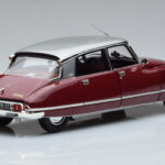 Citroen DS23 Pallas Rood Norev 1:18 - image 3 of 7