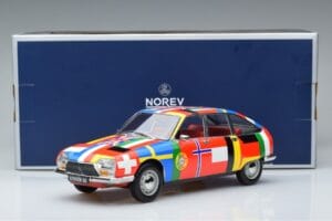 Citroen GS Drapeaux Norev 1:18 181667 Metaal — afbeelding 6 van 6