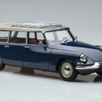 Citroen ID 19 Break Orient Blauw Norev 1:18 - image 6 of 9