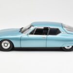 Citroen SM Lichtblauw Metallic Norev 1:18 181589 - image 4 of 8