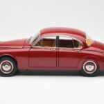 Daimler 250 V8 Rood Paragon 1:18 PA-98312 - image 4 of 8