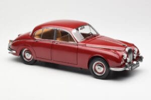 Daimler 250 V8 Rood Paragon 1:18 PA-98312 Metaal — afbeelding 6 van 8