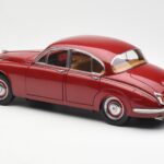Daimler 250 V8 Rood Paragon 1:18 PA-98312 - image 7 of 8