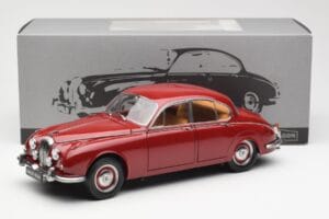 Daimler 250 V8 Rood Paragon 1:18 PA-98312 Metaal — afbeelding 8 van 8