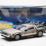 DeLorean DMC-12 Time Machine Back to the Future Zilver Sun Star 1:18 - image 2 of 8