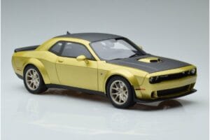 Dodge Challenger R/T Scat Pack Widebody 50ste Jubileum GT Spirit 1:18 GT411 Hars — afbeelding 4 van 6