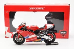 Ducati Desmosedici MotoGP Prova 2002 Minichamps 1:12 122020099 Metaal — afbeelding 4 van 4