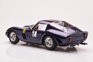 Ferrari 250 GTO Monterey Historic Races Laguna Seca 2004 CMC 1:18 M-255 Metaal — afbeelding 5 van 7