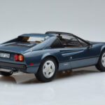 Ferrari 308 GTS Blauw Norev 1:18 - image 2 of 7